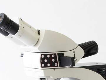 Thumbnail of leica_dm1750m-Perfect-Light.jpg